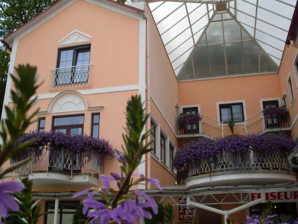 Photo 4 of Hotel La Provence